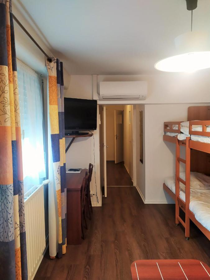Hotel Le Postillon โป ภายนอก รูปภาพ